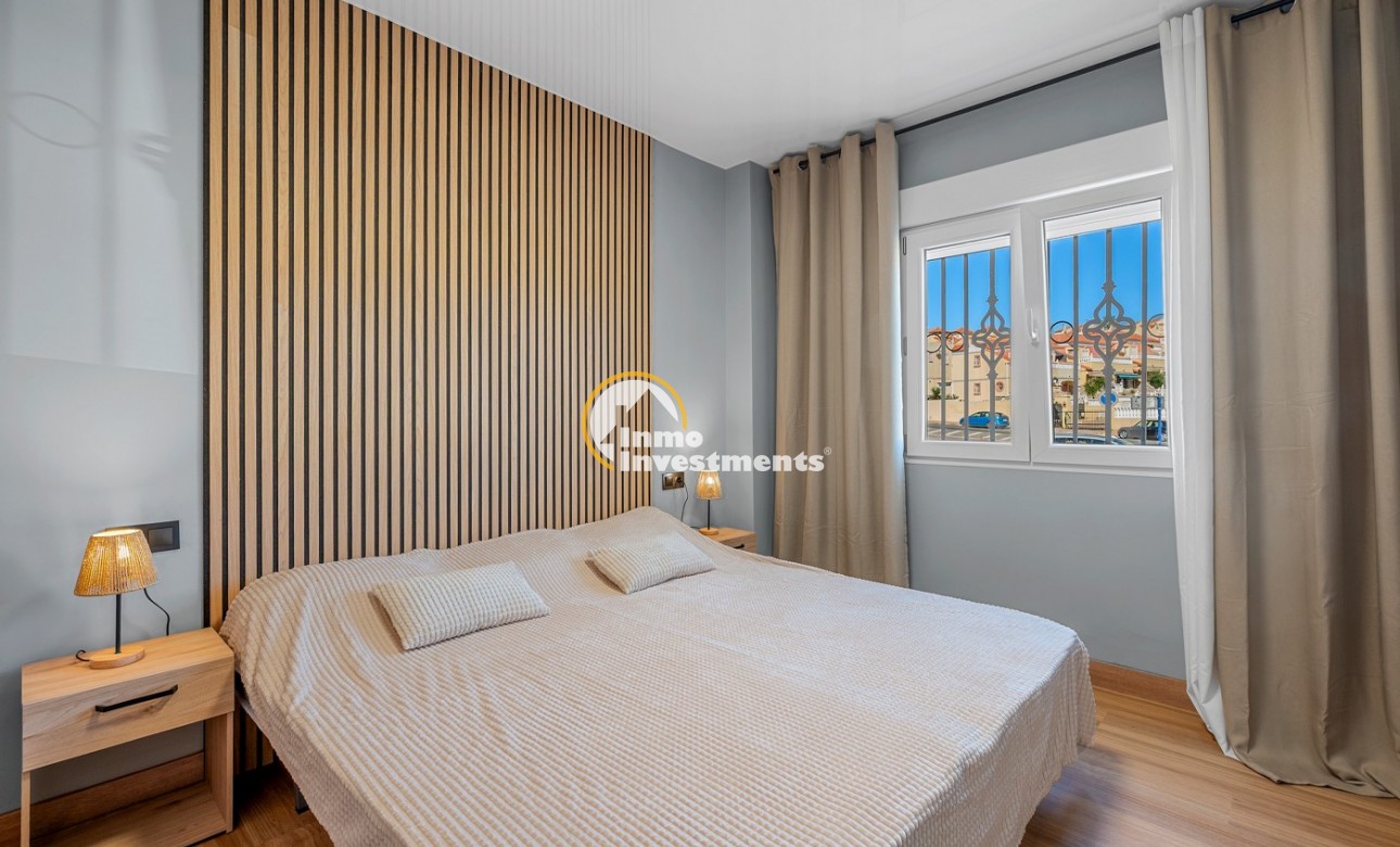 Resale - Apartment - Villamartin - Blue Lagoon