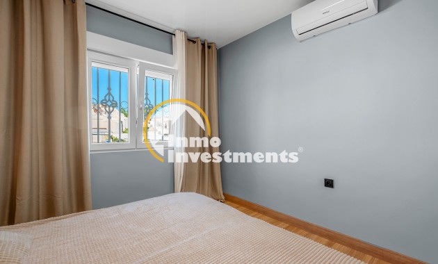 Resale - Apartment - Villamartin - Blue Lagoon