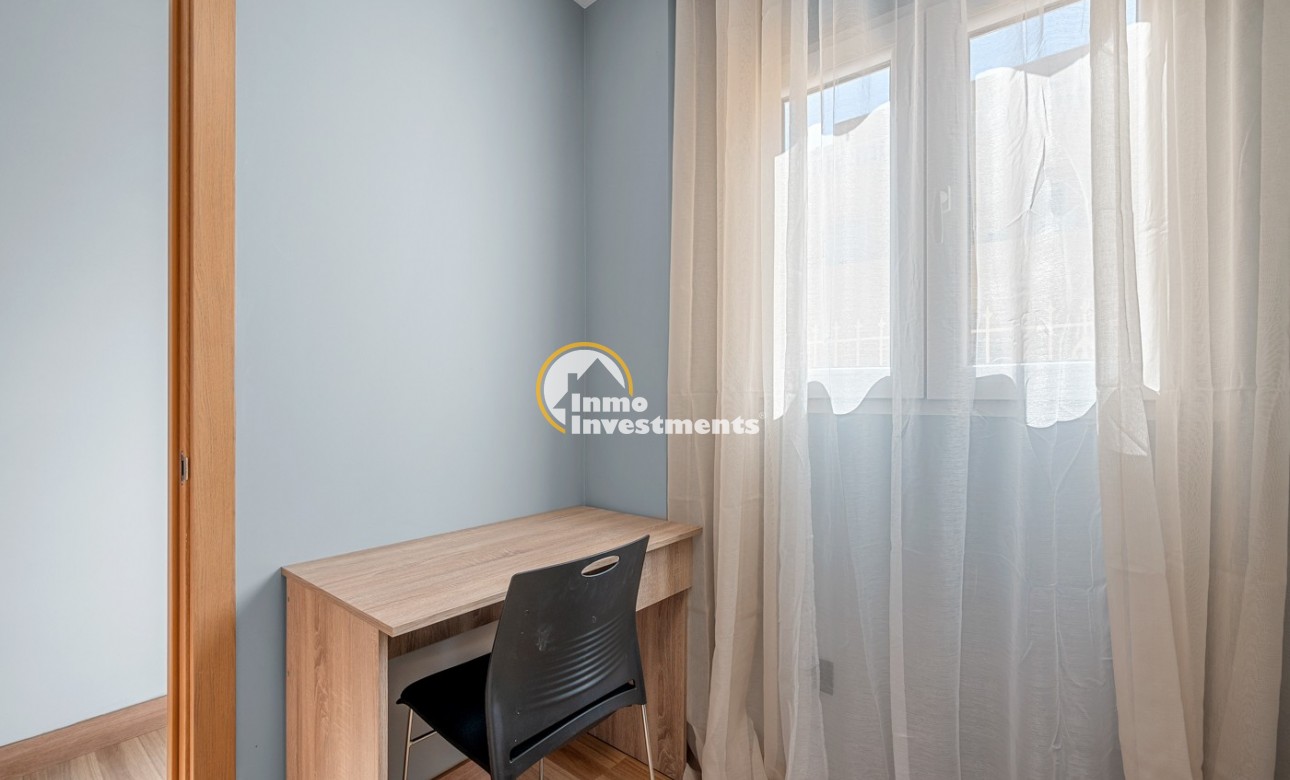 Resale - Apartment - Villamartin - Blue Lagoon