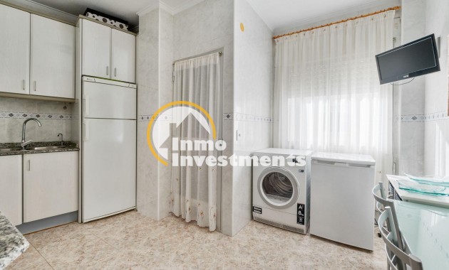 Resale - Apartment - Torrevieja - Beach