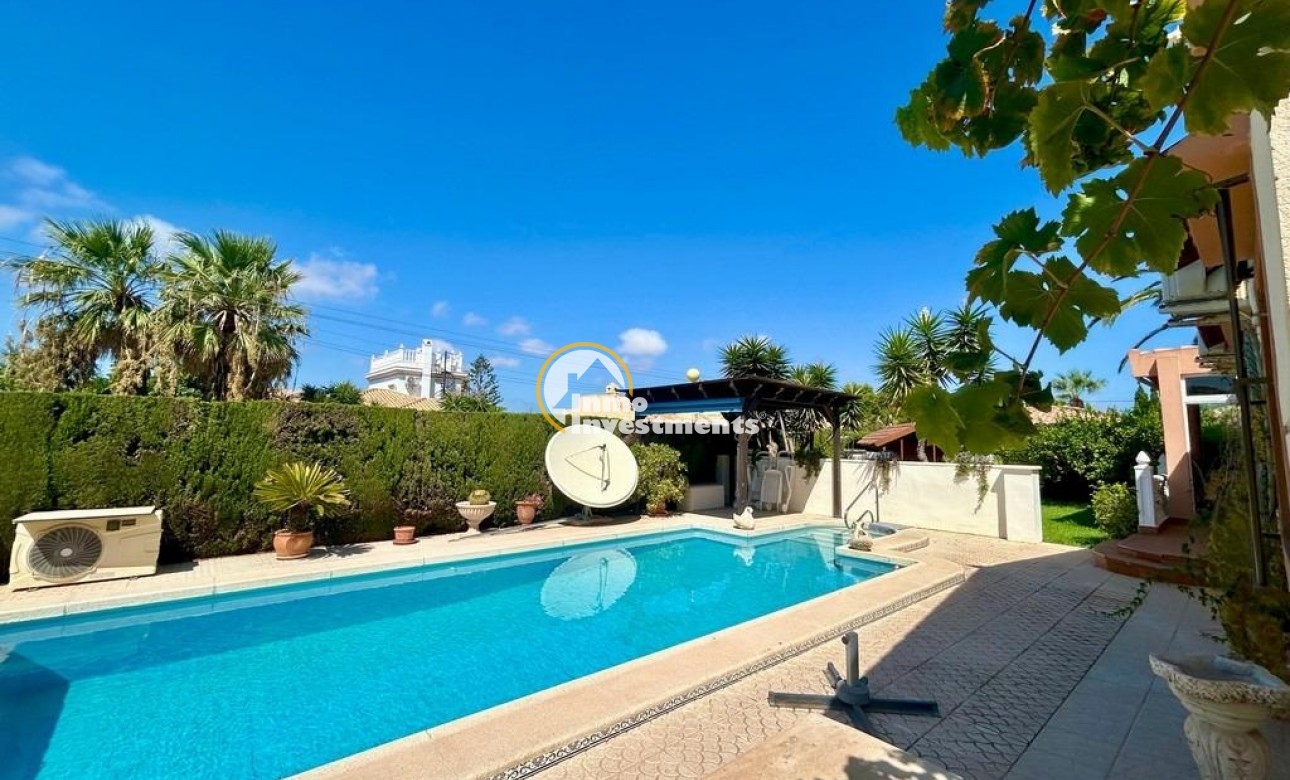 Till salu - Villa - Cabo Roig - Beachside