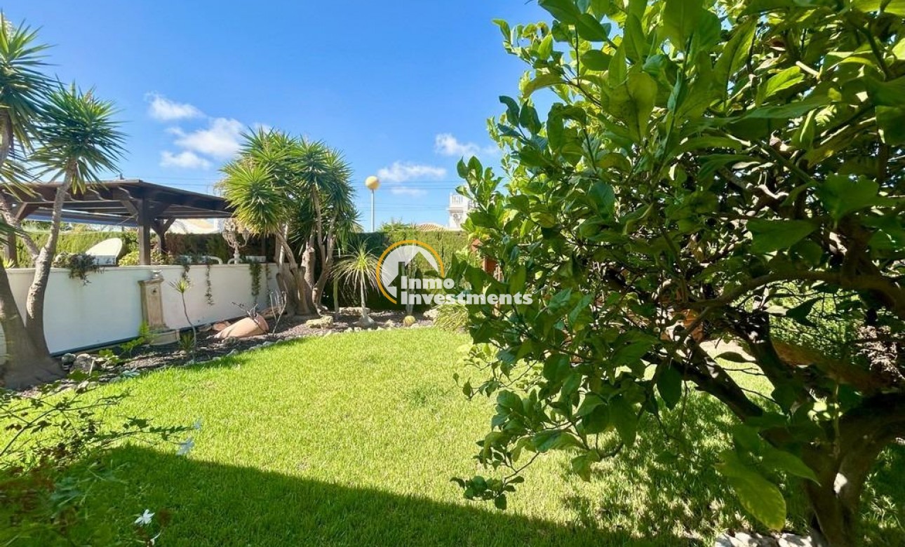 Till salu - Villa - Cabo Roig - Beachside