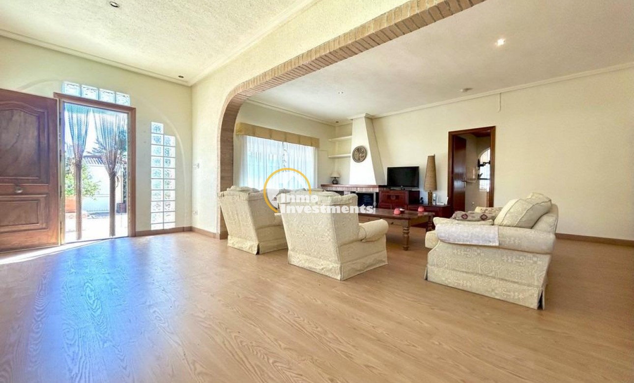 Till salu - Villa - Cabo Roig - Beachside