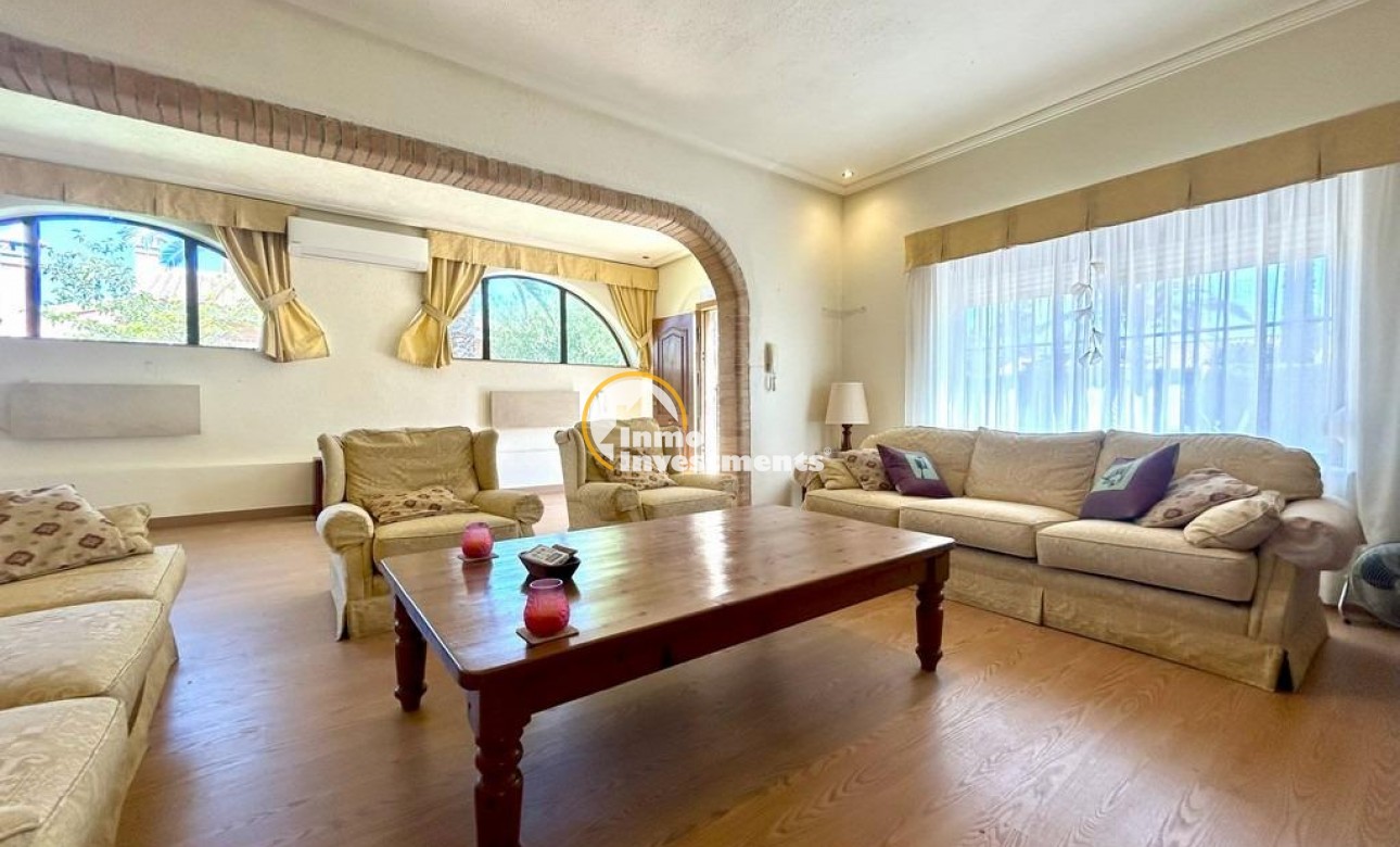 Till salu - Villa - Cabo Roig - Beachside