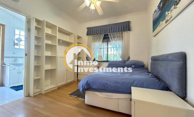 Till salu - Villa - Cabo Roig - Beachside