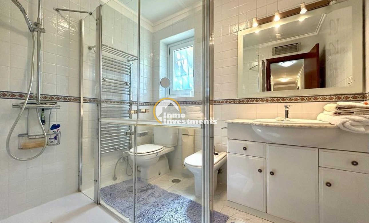 Till salu - Villa - Cabo Roig - Beachside