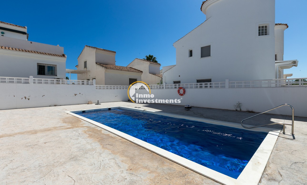 Reventa - Chalet independiente - La Marina