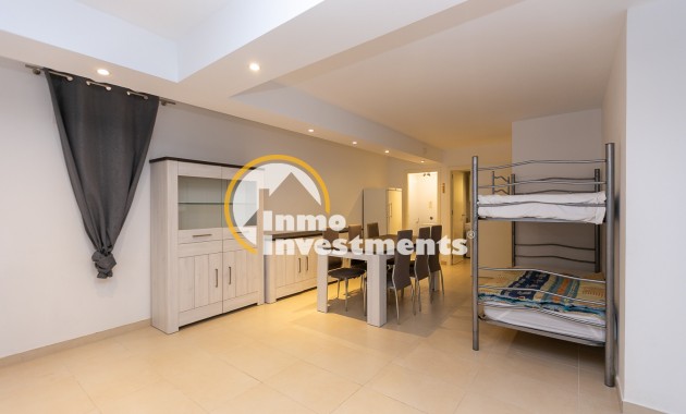 Reventa - Chalet independiente - La Marina