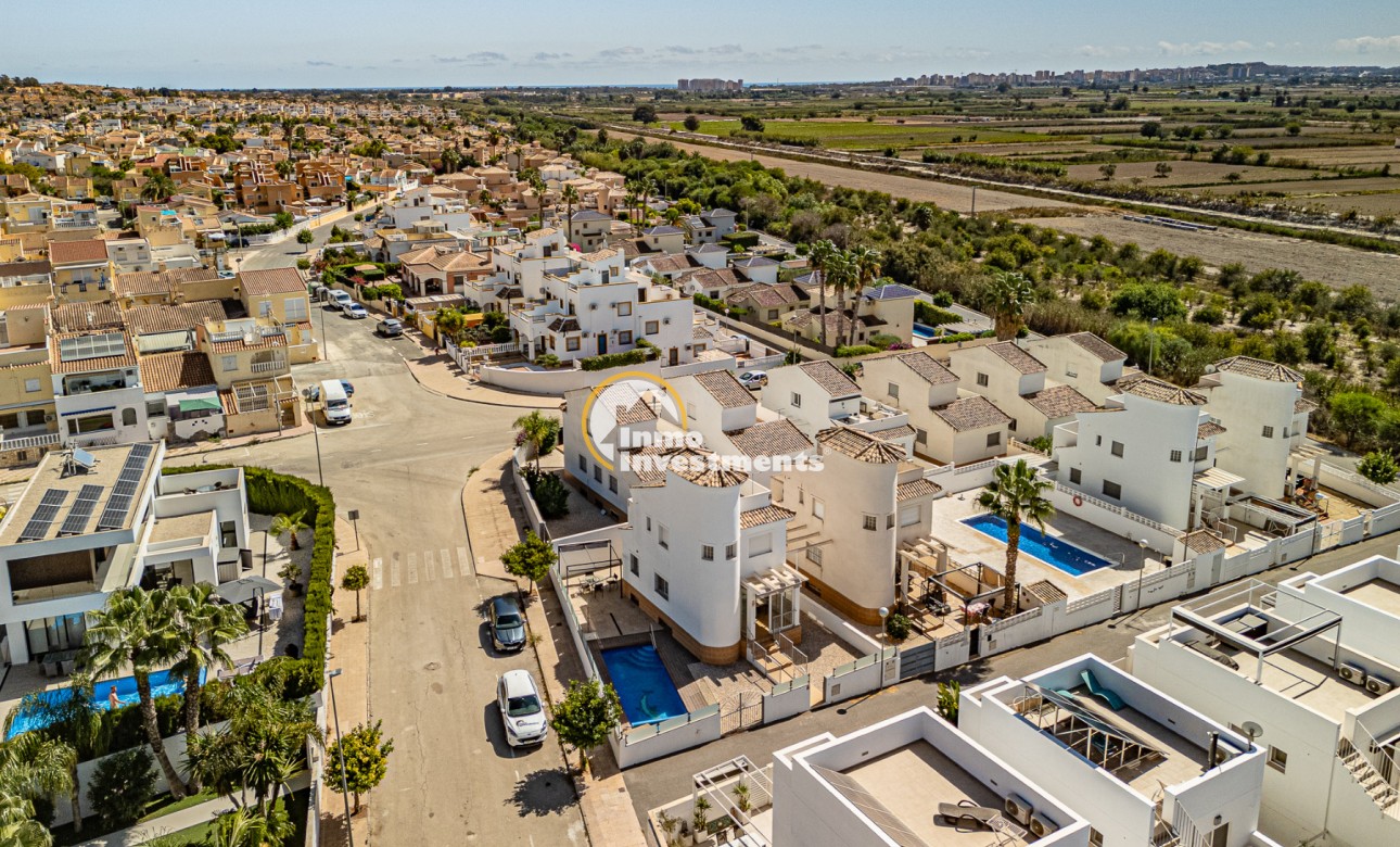 Reventa - Chalet independiente - La Marina