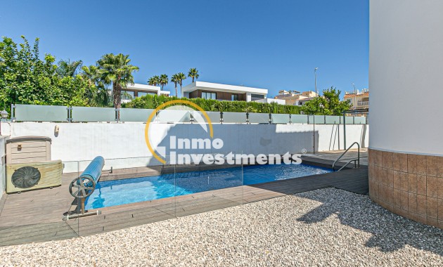 Reventa - Chalet independiente - La Marina
