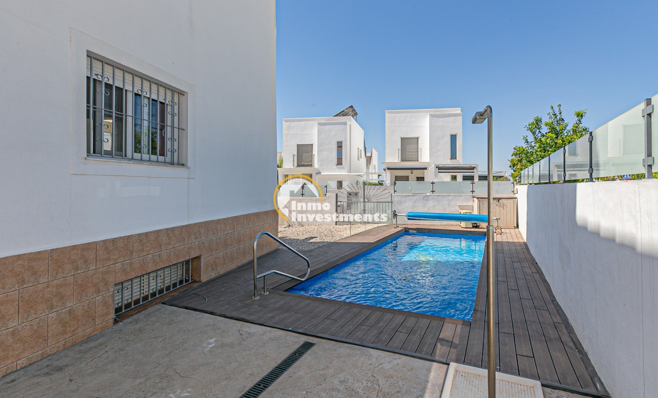 Reventa - Chalet independiente - La Marina