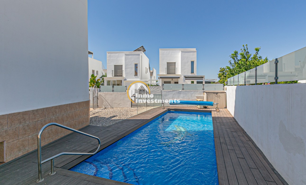 Reventa - Chalet independiente - La Marina