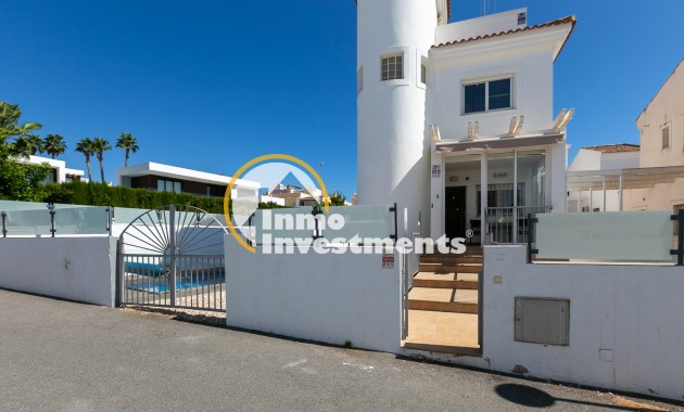 Reventa - Chalet independiente - La Marina