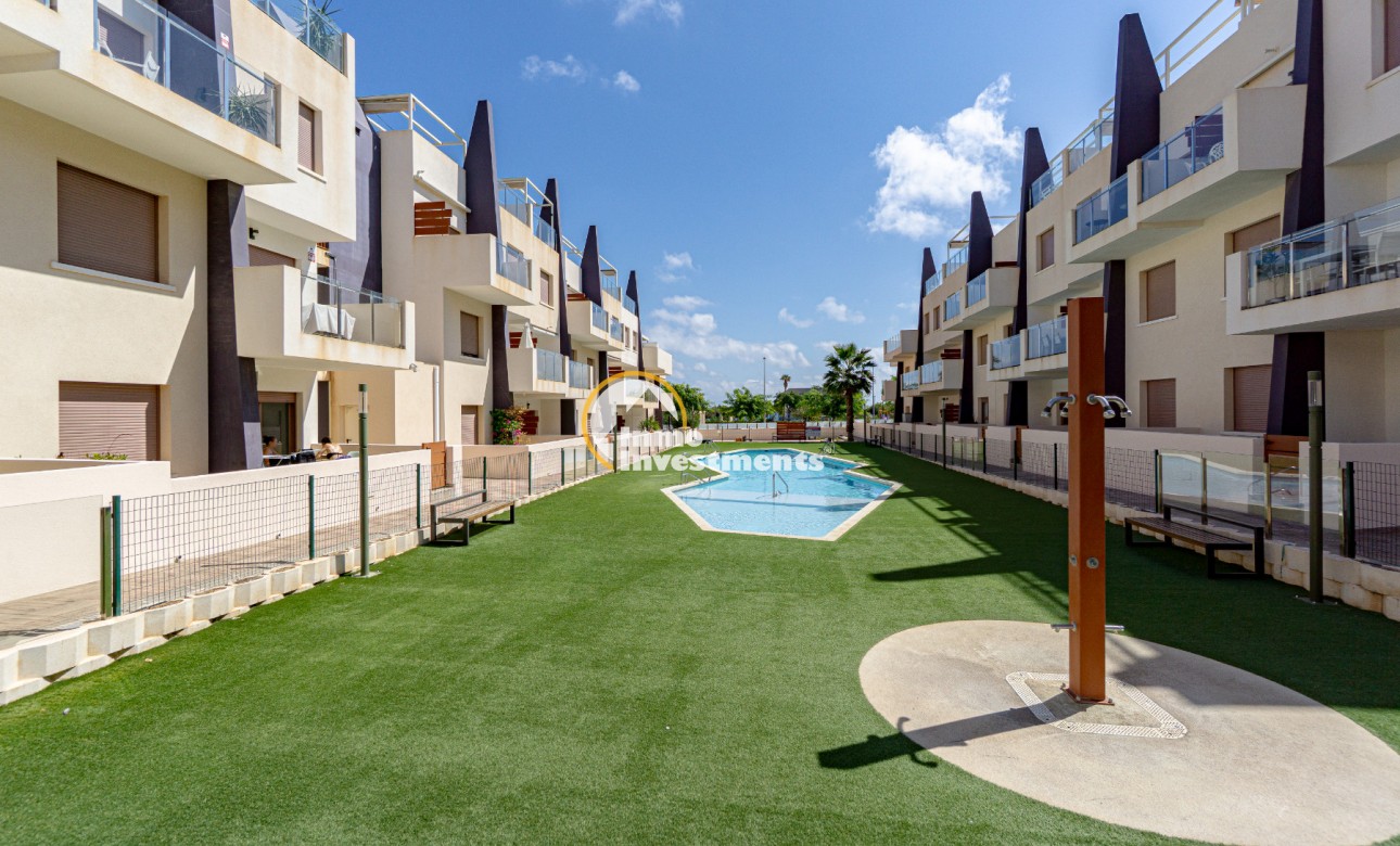 Resale - Apartment - Mil Palmeras - Beach