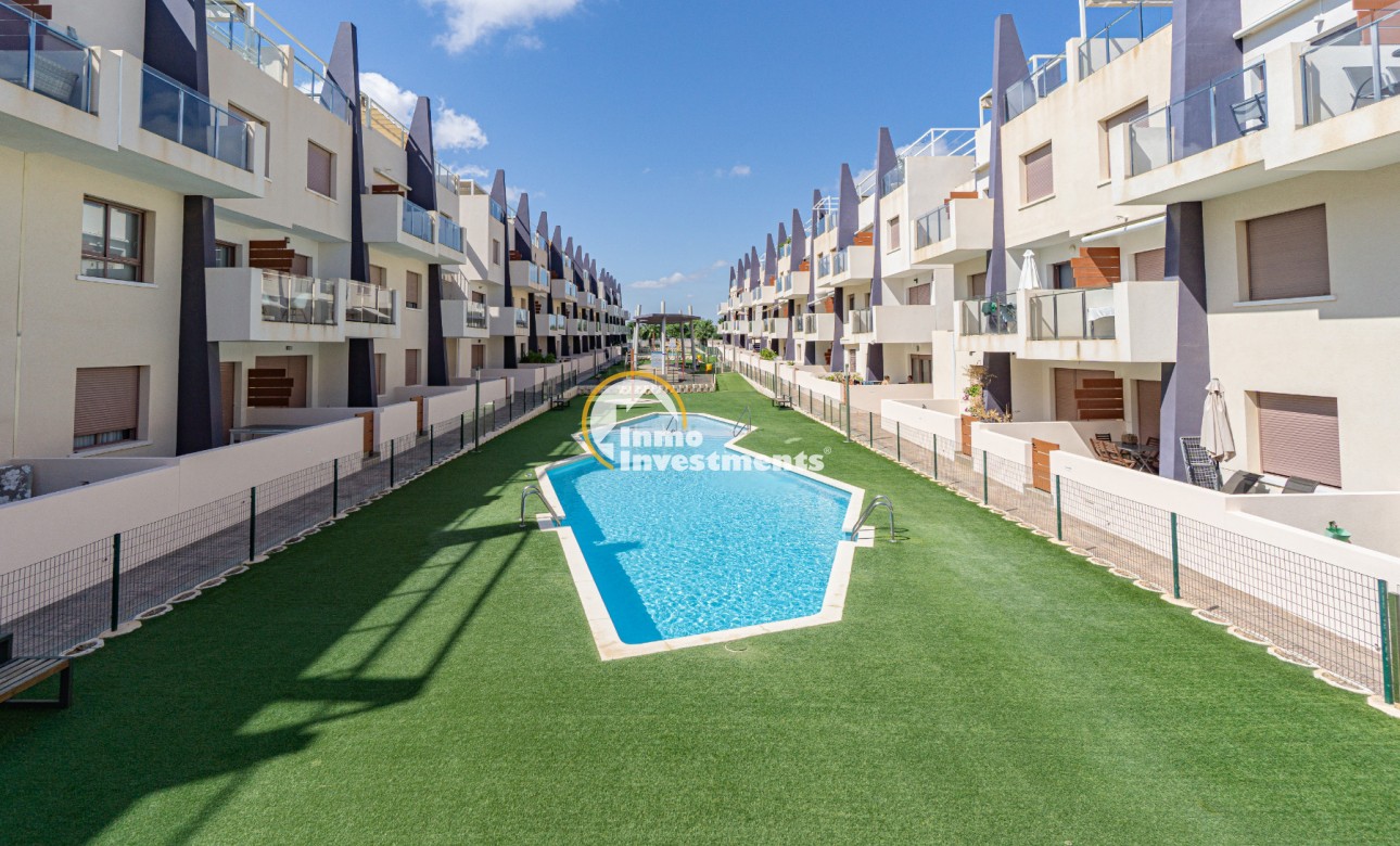 Resale - Apartment - Mil Palmeras - Beach