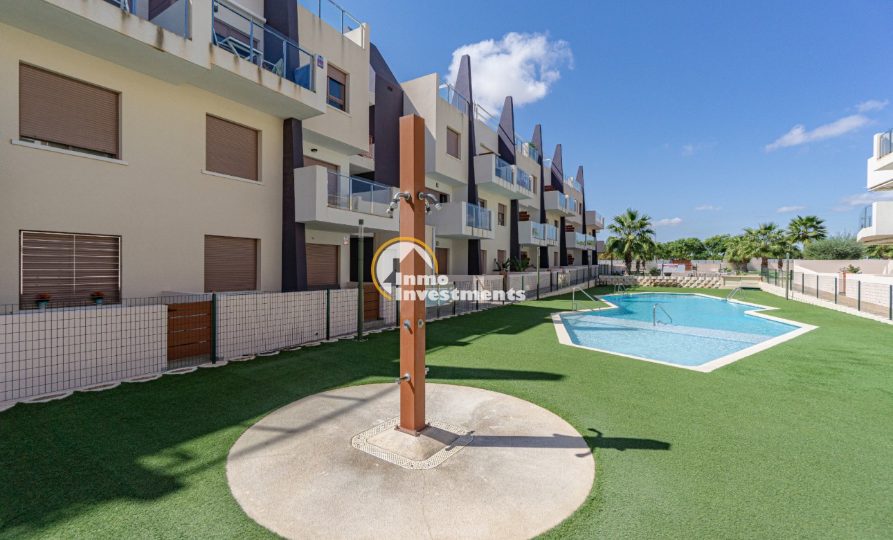 Resale - Apartment - Mil Palmeras - Beach