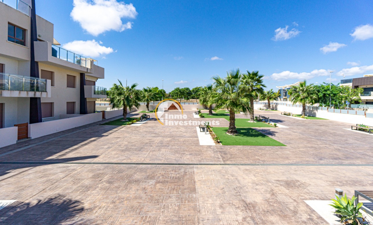 Resale - Apartment - Mil Palmeras - Beach