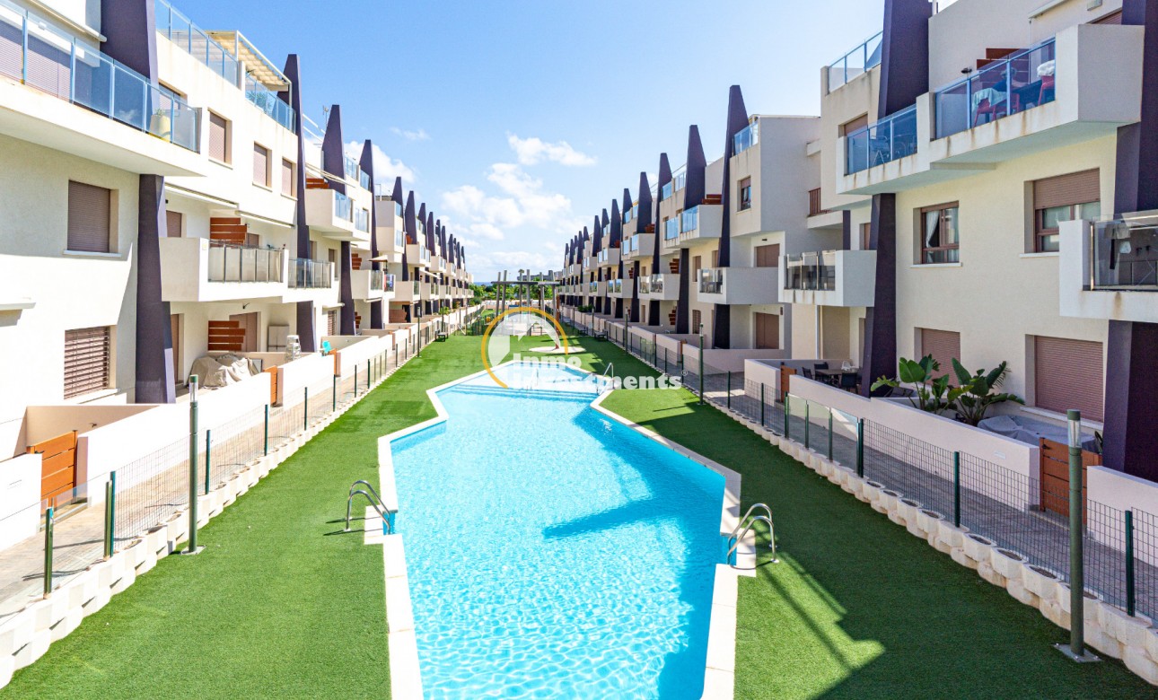Resale - Apartment - Mil Palmeras - Beach