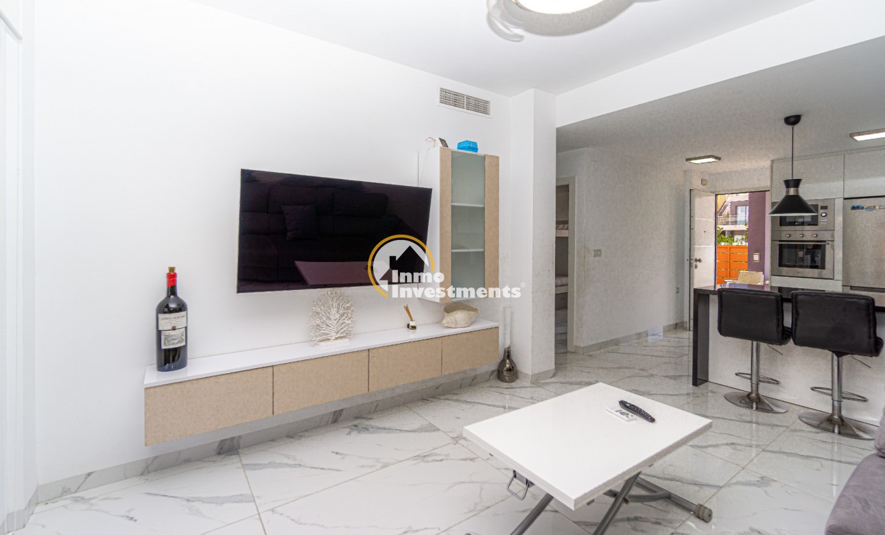 Resale - Apartment - Mil Palmeras - Beach