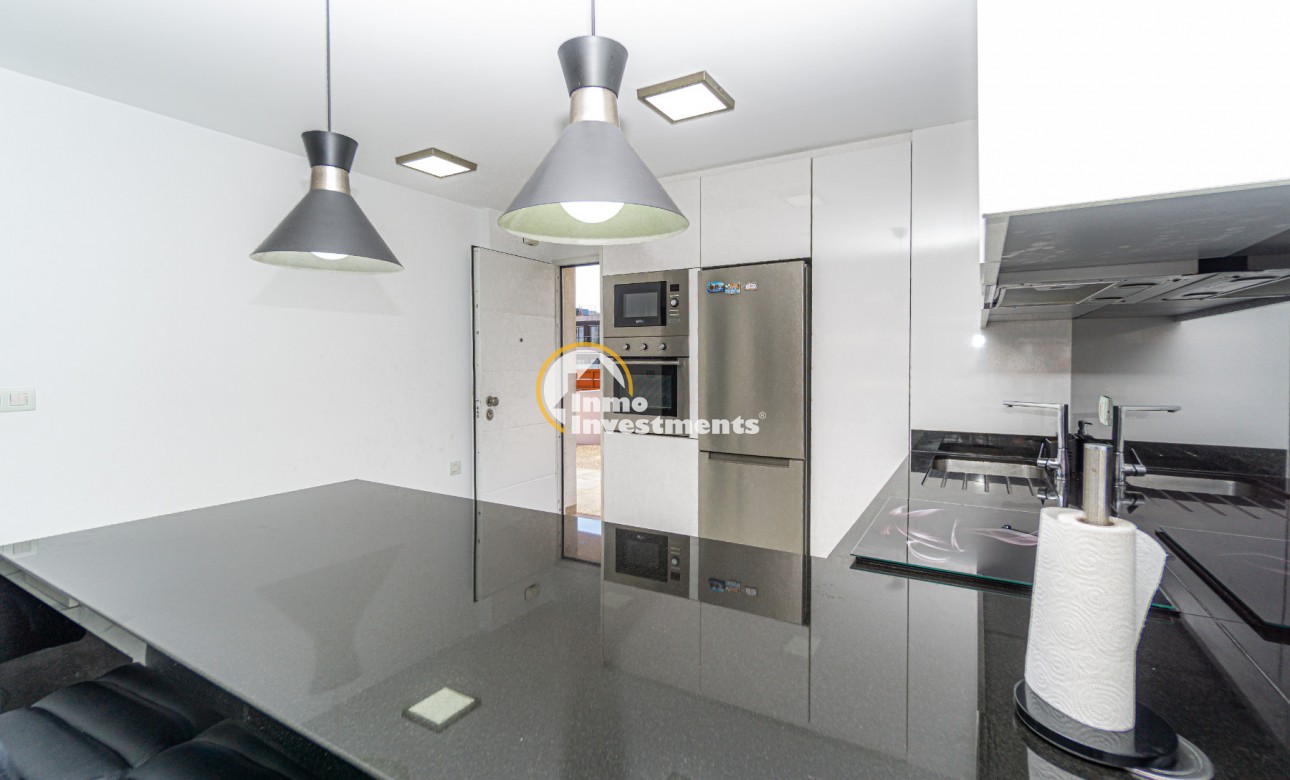 Resale - Apartment - Mil Palmeras - Beach