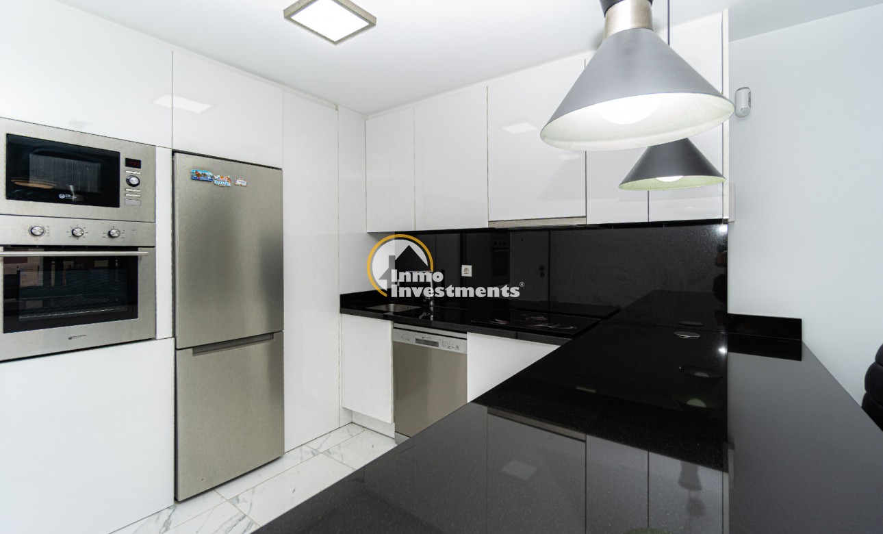 Resale - Apartment - Mil Palmeras - Beach