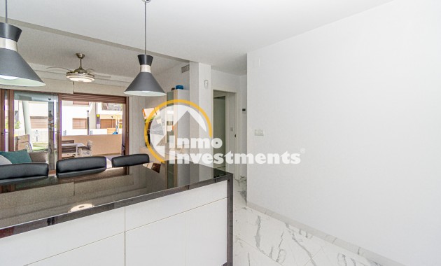 Resale - Apartment - Mil Palmeras - Beach