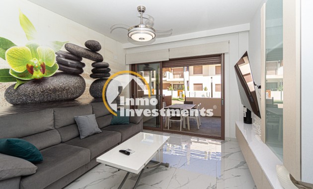 Resale - Apartment - Mil Palmeras - Beach