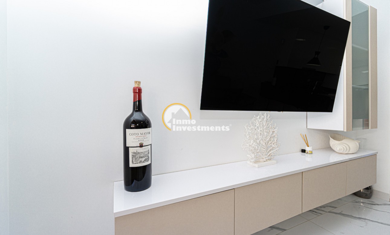 Resale - Apartment - Mil Palmeras - Beach