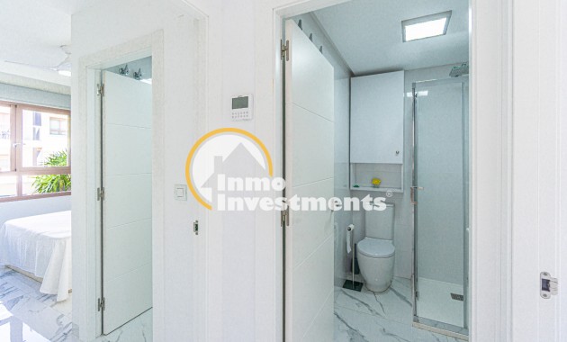 Resale - Apartment - Mil Palmeras - Beach