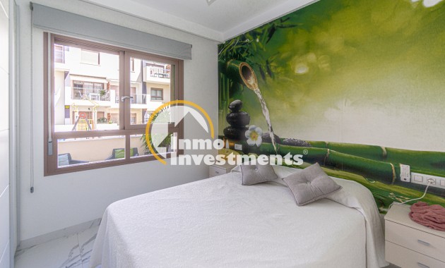 Resale - Apartment - Mil Palmeras - Beach