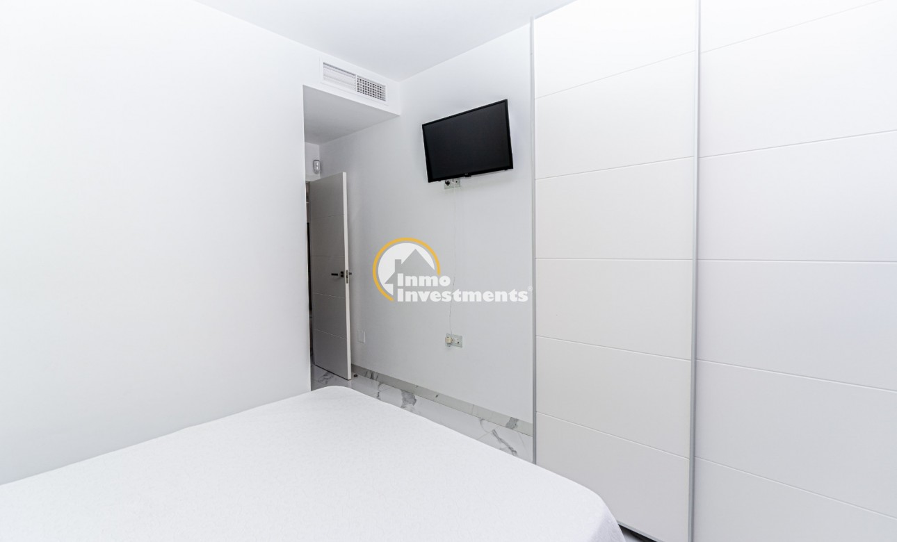 Resale - Apartment - Mil Palmeras - Beach