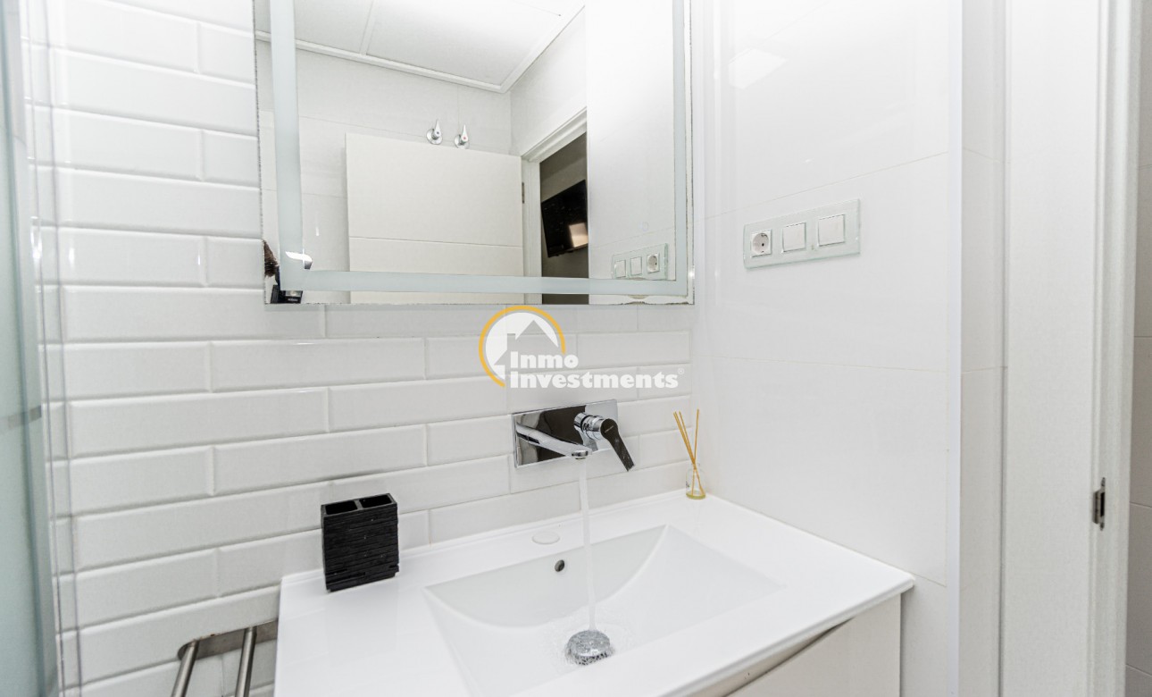 Resale - Apartment - Mil Palmeras - Beach