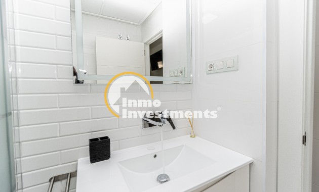 Resale - Apartment - Mil Palmeras - Beach