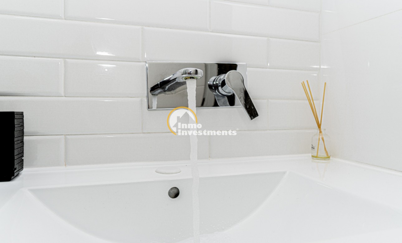 Resale - Apartment - Mil Palmeras - Beach