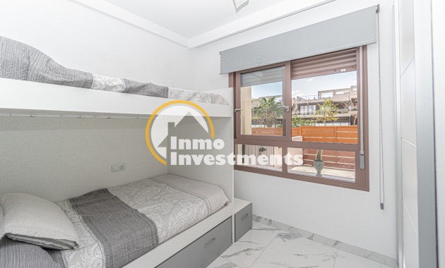 Resale - Apartment - Mil Palmeras - Beach