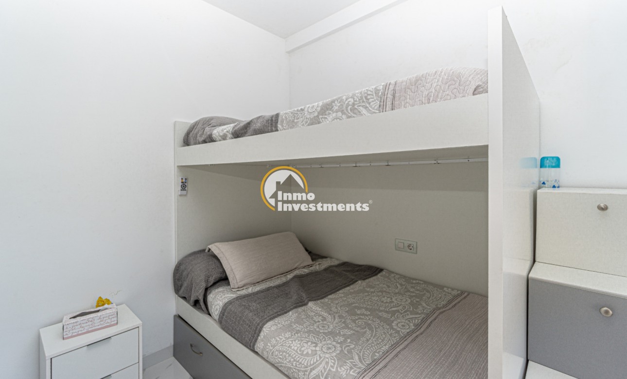 Resale - Apartment - Mil Palmeras - Beach