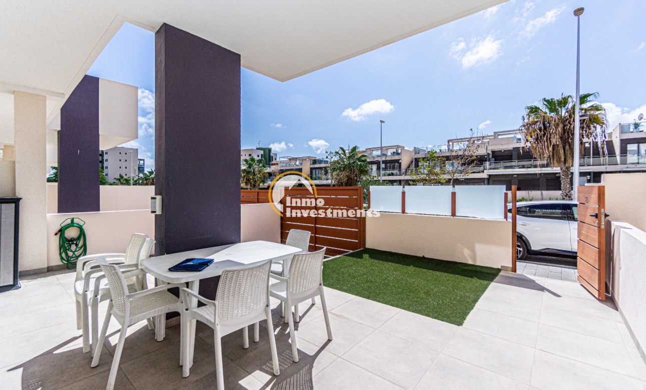 Resale - Apartment - Mil Palmeras - Beach
