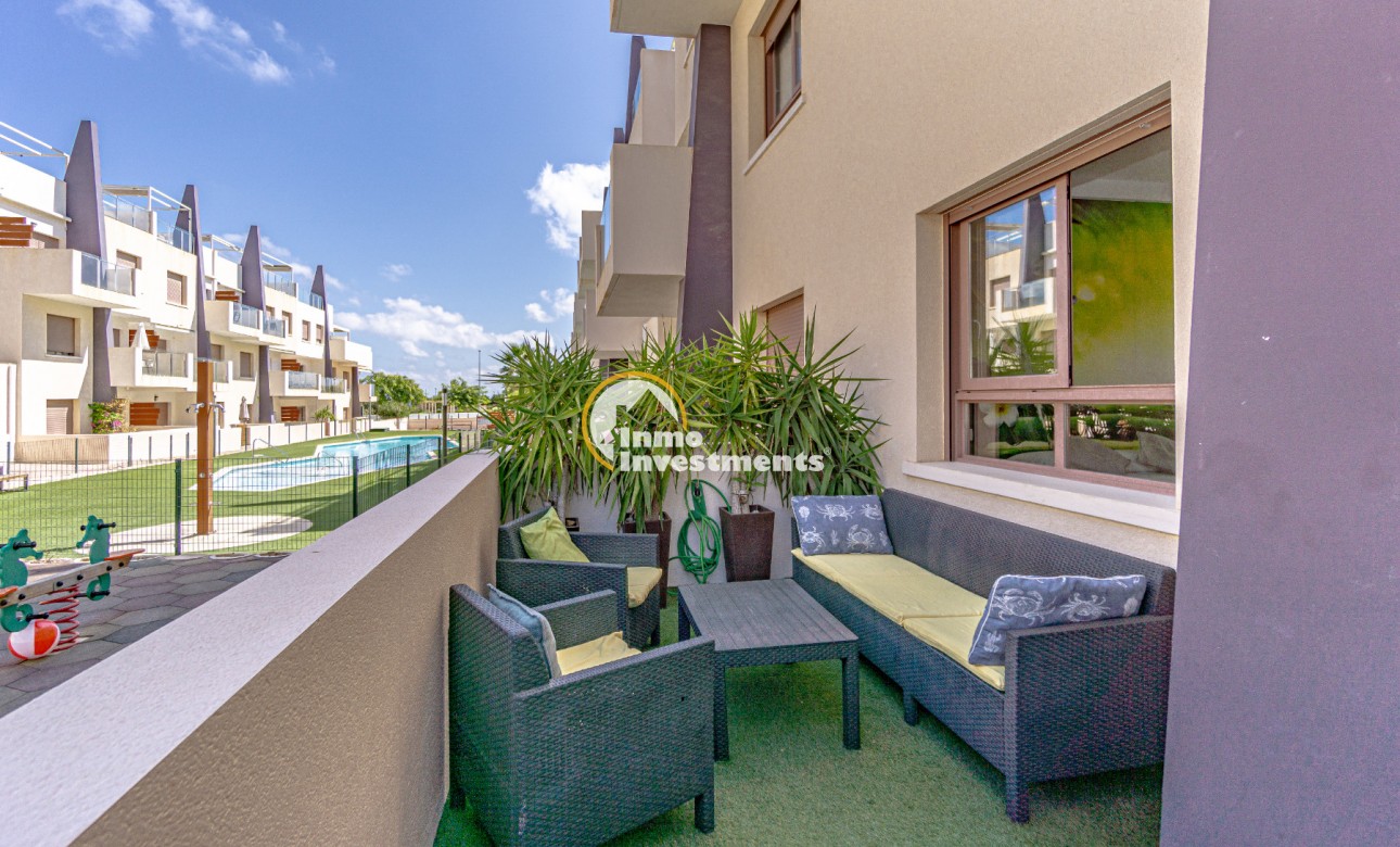 Resale - Apartment - Mil Palmeras - Beach