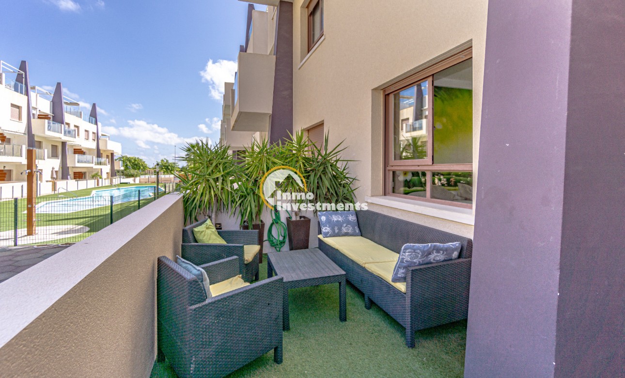 Resale - Apartment - Mil Palmeras - Beach