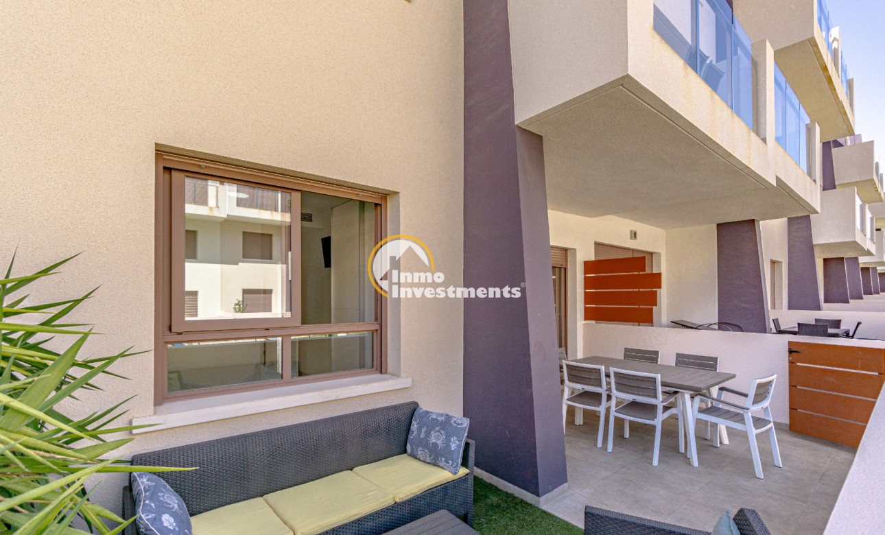 Resale - Apartment - Mil Palmeras - Beach