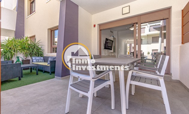 Resale - Apartment - Mil Palmeras - Beach