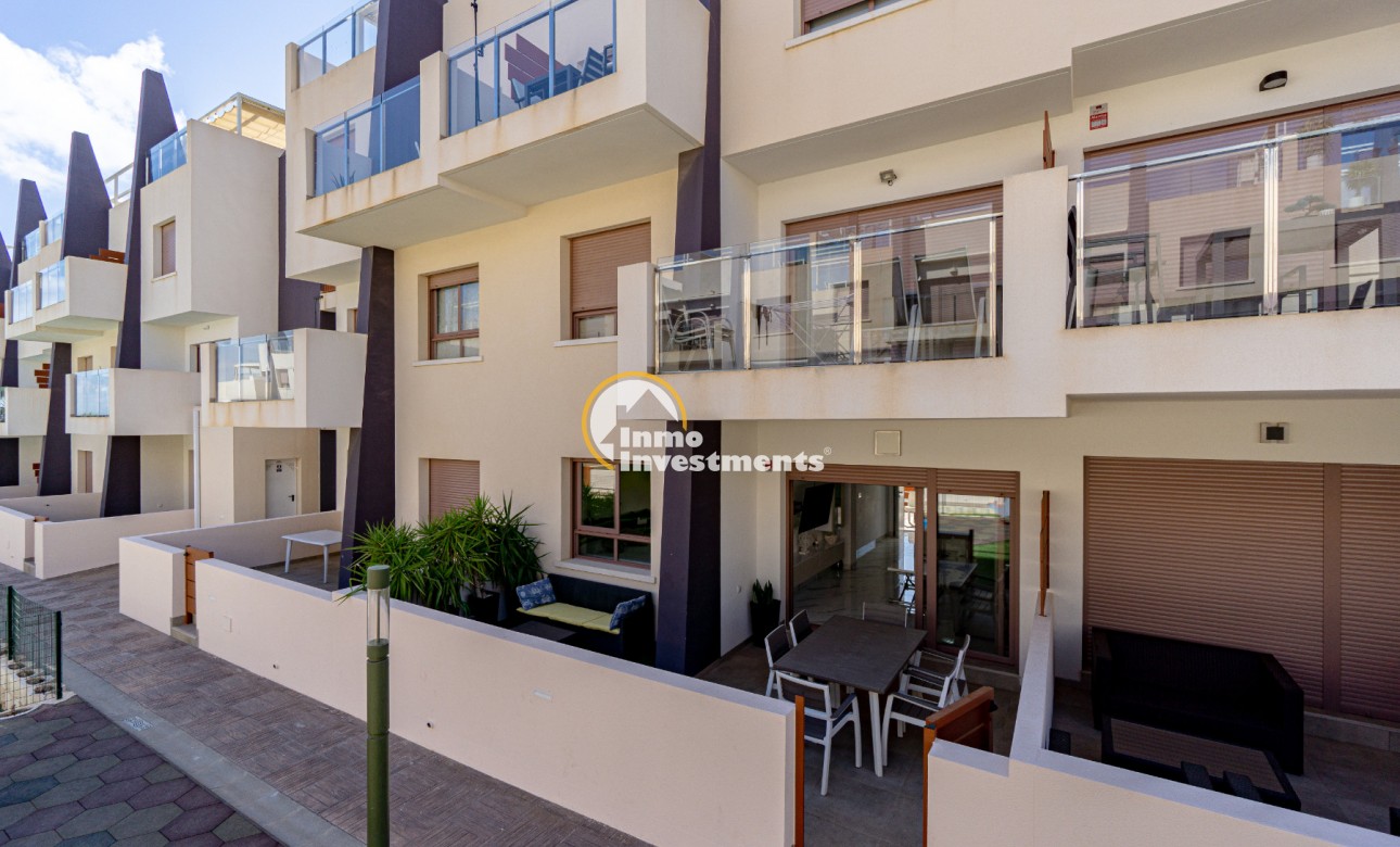 Resale - Apartment - Mil Palmeras - Beach