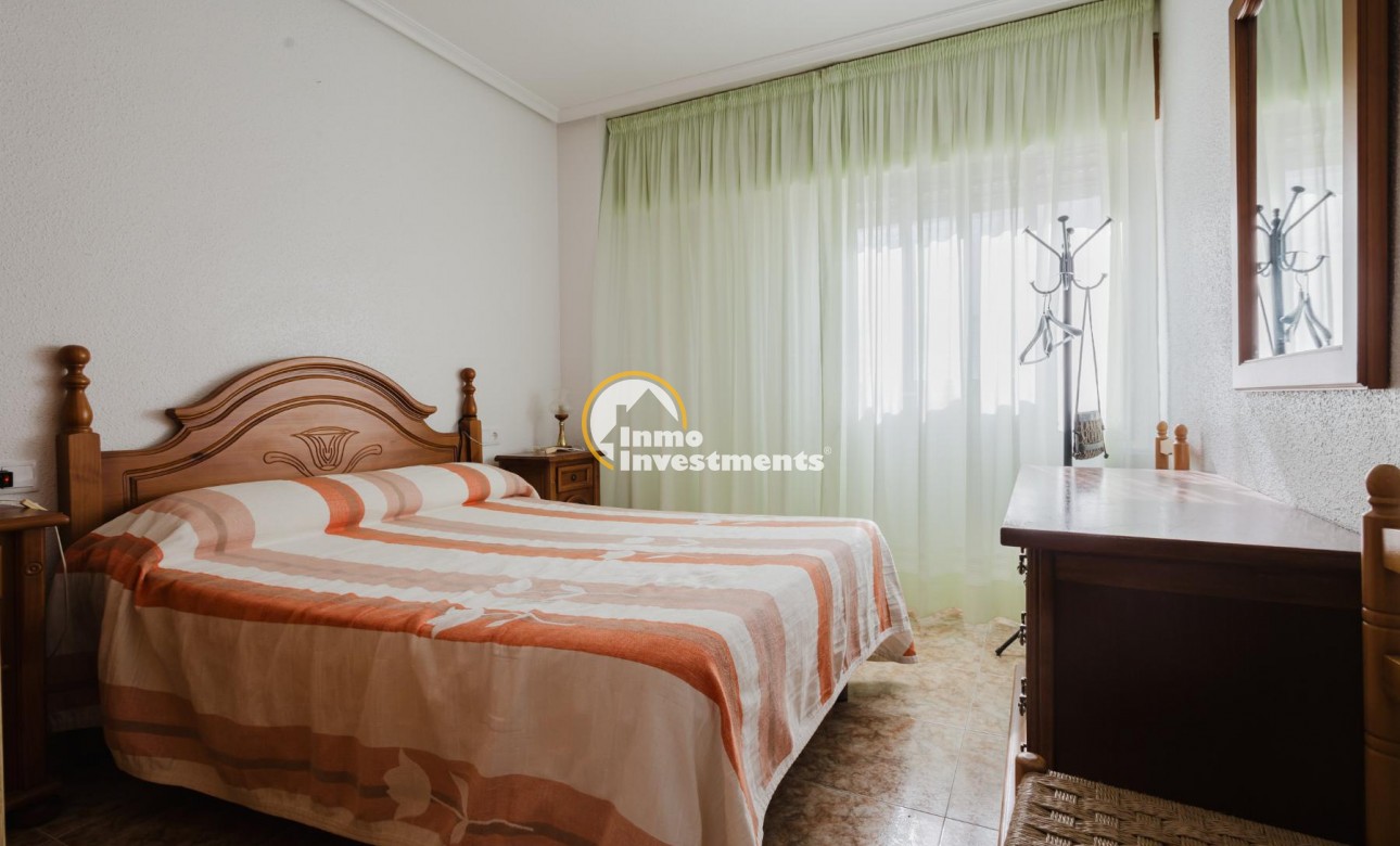 Resale - Apartment - Torrevieja - Playa de los Naufragos