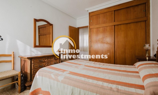 Resale - Apartment - Torrevieja - Playa de los Naufragos