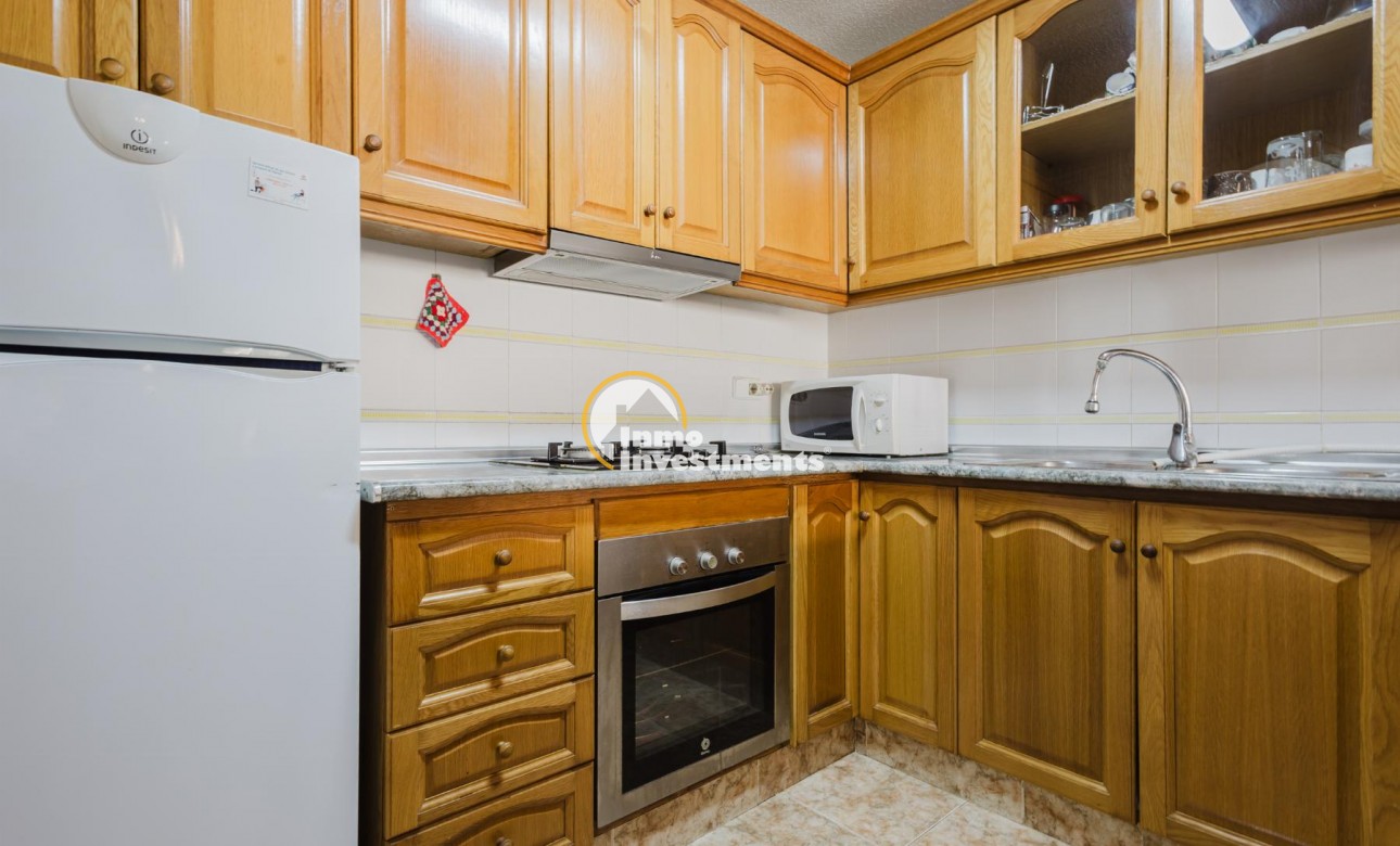 Resale - Apartment - Torrevieja - Playa de los Naufragos
