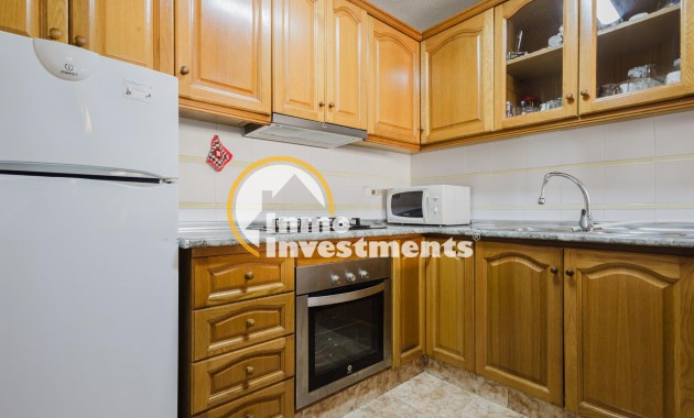 Resale - Apartment - Torrevieja - Playa de los Naufragos