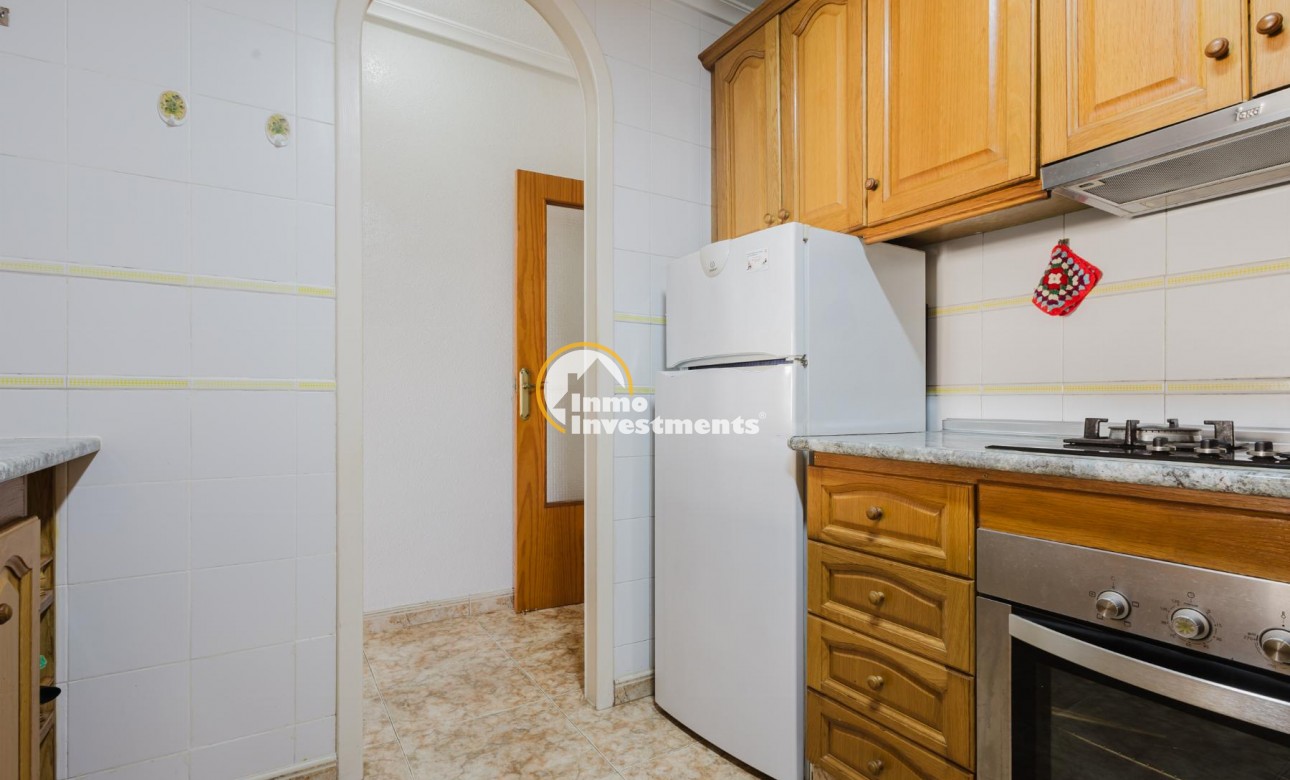 Resale - Apartment - Torrevieja - Playa de los Naufragos