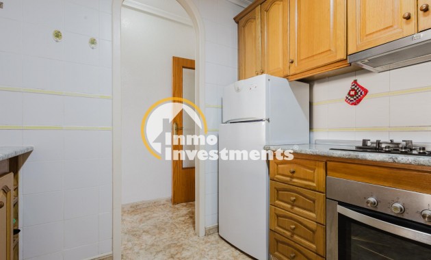 Resale - Apartment - Torrevieja - Playa de los Naufragos