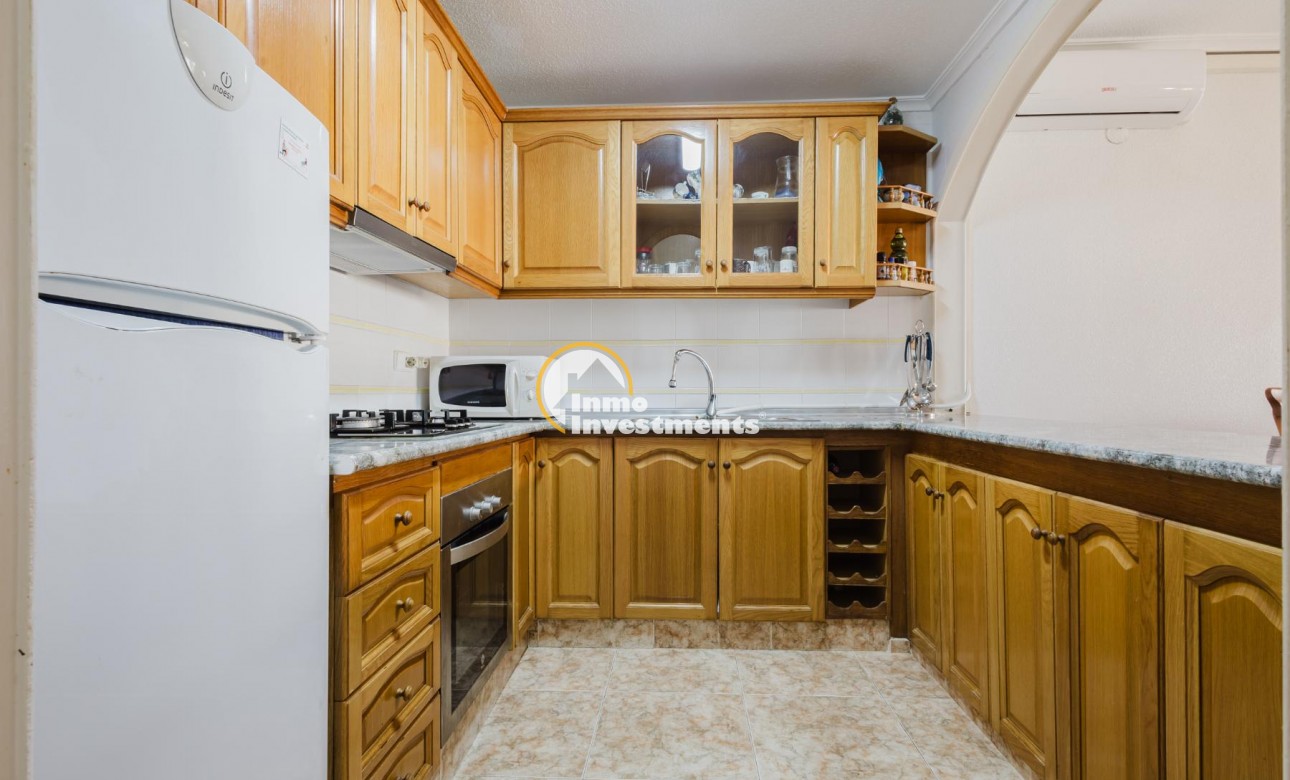 Resale - Apartment - Torrevieja - Playa de los Naufragos