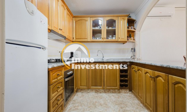 Resale - Apartment - Torrevieja - Playa de los Naufragos